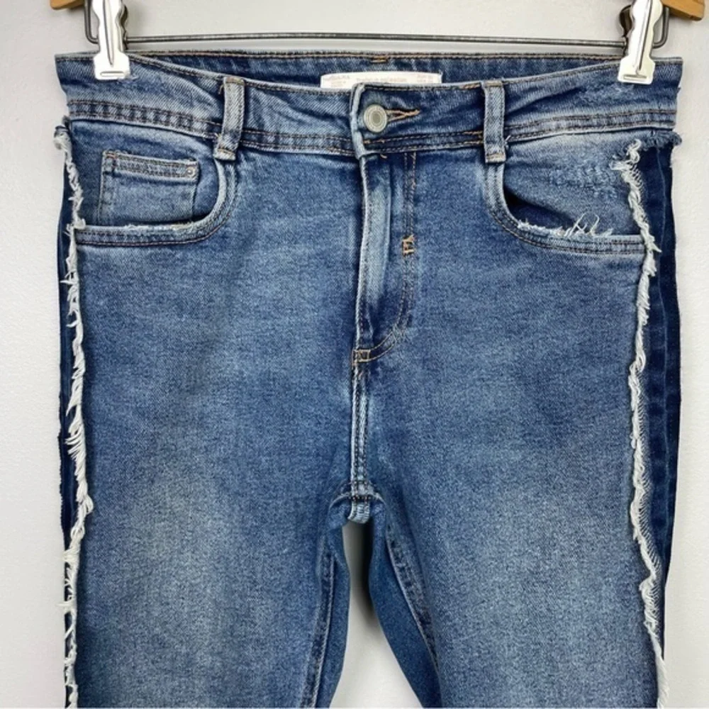 Zara Raw Hem Side Stripe Skinny Ankle‎ Jeans